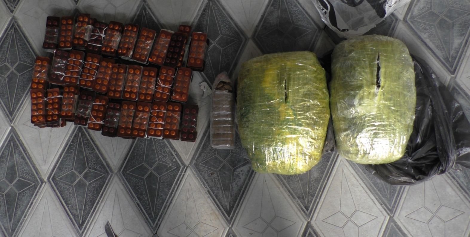 Balakəndə satış məqsədilə evində külli miqdarda narkotik vasitələr saxlayan şəxs tutulub