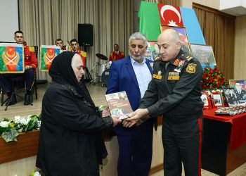 Şəhid polkovnik-leytenant Murad Mirzəyevin xatirəsi anılıb – VİDEO