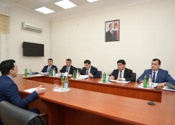 Nazir Fərid Əhmədov Şəki şəhərində vətəndaşları qəbul edib