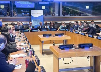 BMT-də “ASAN xidmət”lə bağlı plenar sessiya təşkil edilib