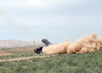 Raket və Artilleriya Qoşunlarının reaktiv sistemli bölməsinin təlimi keçirilib – VİDEO