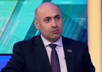 Deputat Azər Badamov Moskva aeroportunda saxlanılıb və deport edilir