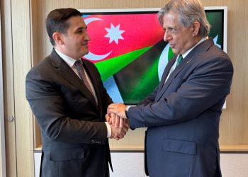Fərid Əhmədov Pakistanın hüquq və ədliyyə naziri Azam Nazir Tarar ilə görüşüb