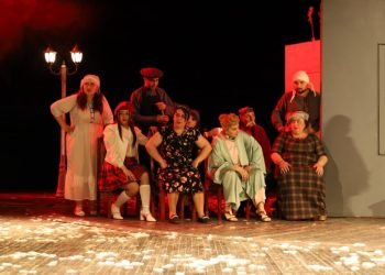 Azərbaycan və gürcü aktyorları Gəncədə bir səhnəni bölüşüblər