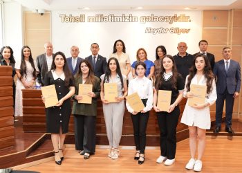 Ombudsman Səbinə Əliyevanın sədrliyi ilə BDU-nun Hüquq fakültəsində magistrantların dissertasiya müdafiəsi keçirilib