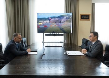 Zakir İbrahimov 4-cü “Yüksəliş” müsabiqəsinin qalibləri ilə növbəti görüşlərini keçirib