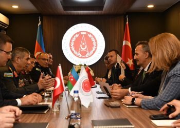 Azərbaycan müdafiə nazirinin Türkiyəyə səfəri davam edir