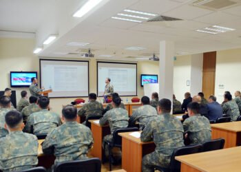 Bakıda NATO-nun mobil təlim qrupu tərəfindən seminar-məşğələ keçirilir