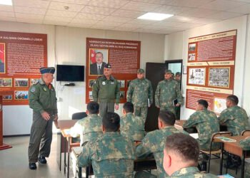 HHQ-nin xidməti-döyüş fəaliyyəti yoxlanılıb