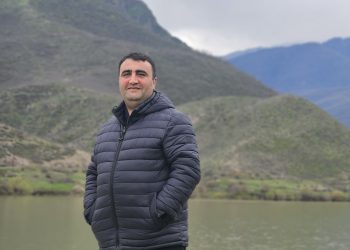 Emin Tarverdiyev: Anamı qucaqlaya bilmədiyim əllərimlə vətən torpağına toxundum