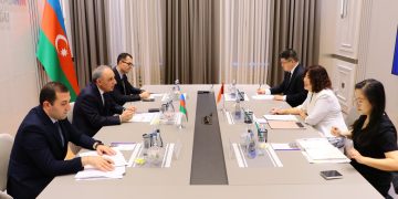 Baş prokuror Çin Xalq Respublikasının Azərbaycandakı səfiri xanım Lu Meyi qəbul edib