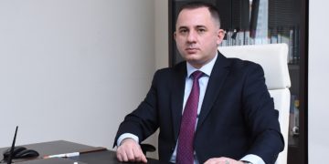 Azərbaycanlılar niyə banka pul qoymur? – AÇIQLAMA