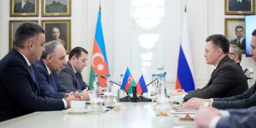 Baş prokuror Rusiya Federasiyası Ali Məhkəməsinin sədri ilə görüşüb